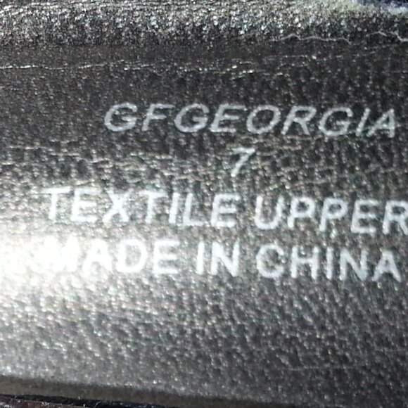 Black Guess Ballet Flats With Charm - Picture 11 of 11